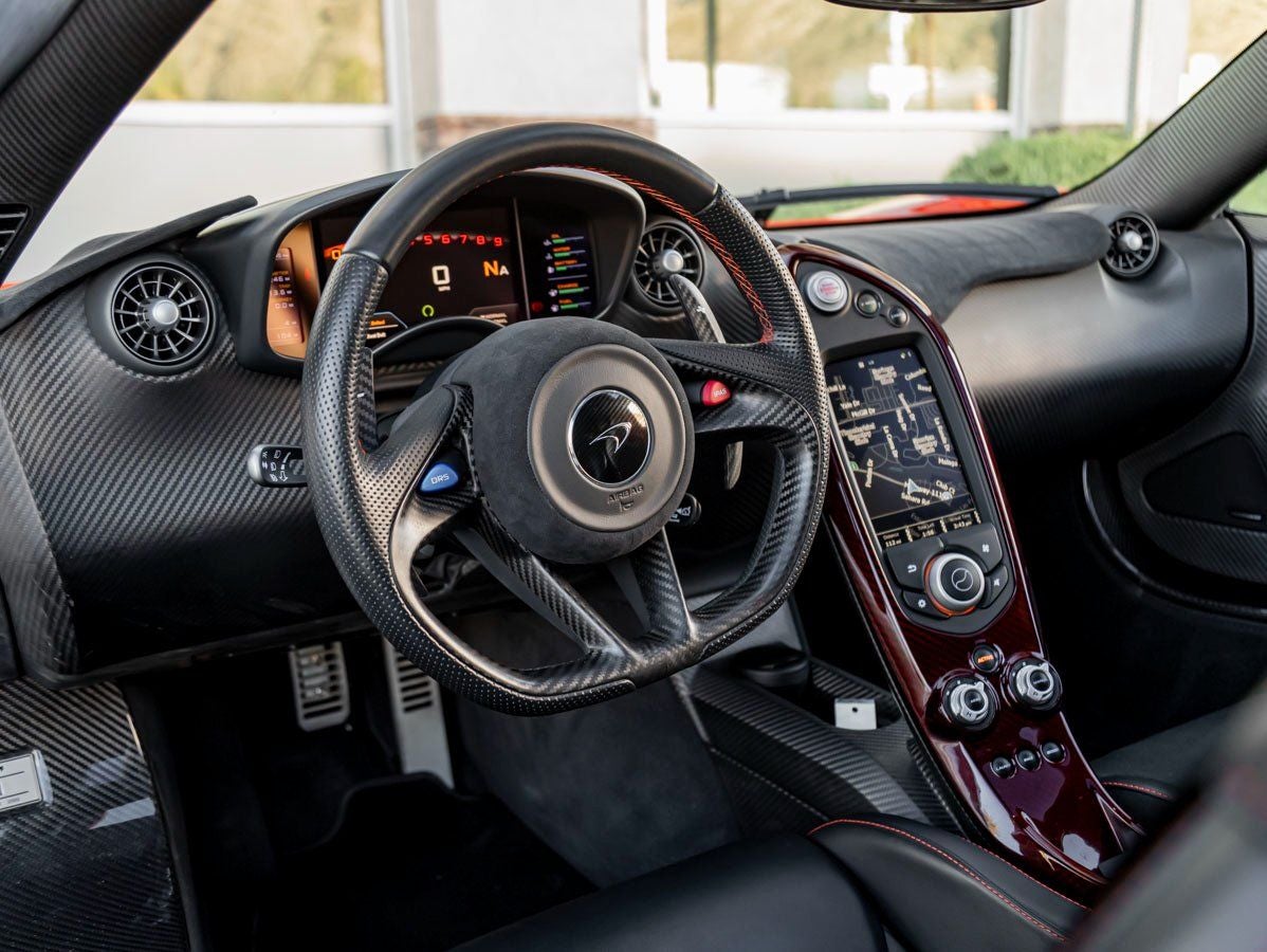 2015 McLaren P1 Base