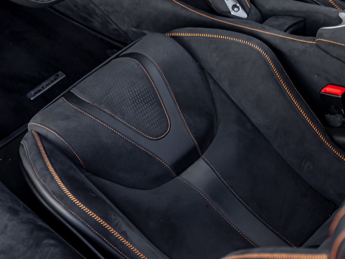 2025 McLaren 750S Performance