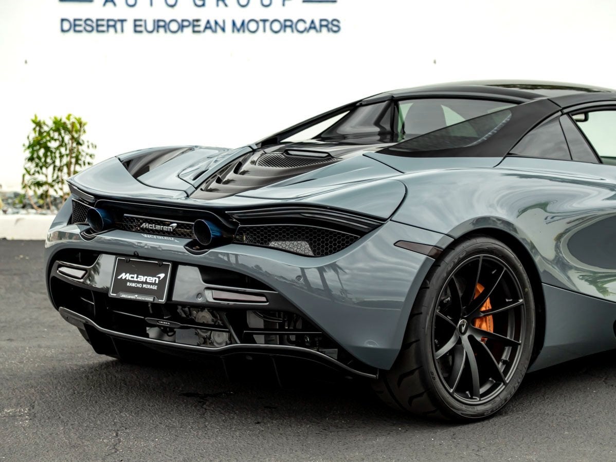 2023 McLaren 720S Performance