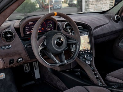 2022 McLaren 765LT Spider