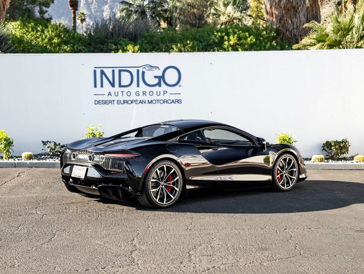 2025 McLaren Artura TechLux