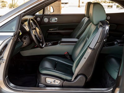 2016 Rolls-Royce Dawn Base