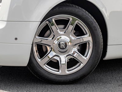 2015 Rolls-Royce Phantom Drophead Coupe 