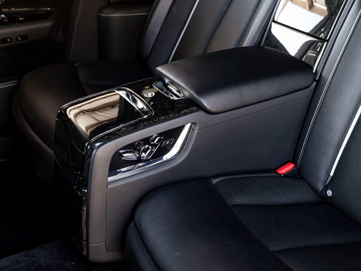 2019 Rolls-Royce Phantom 