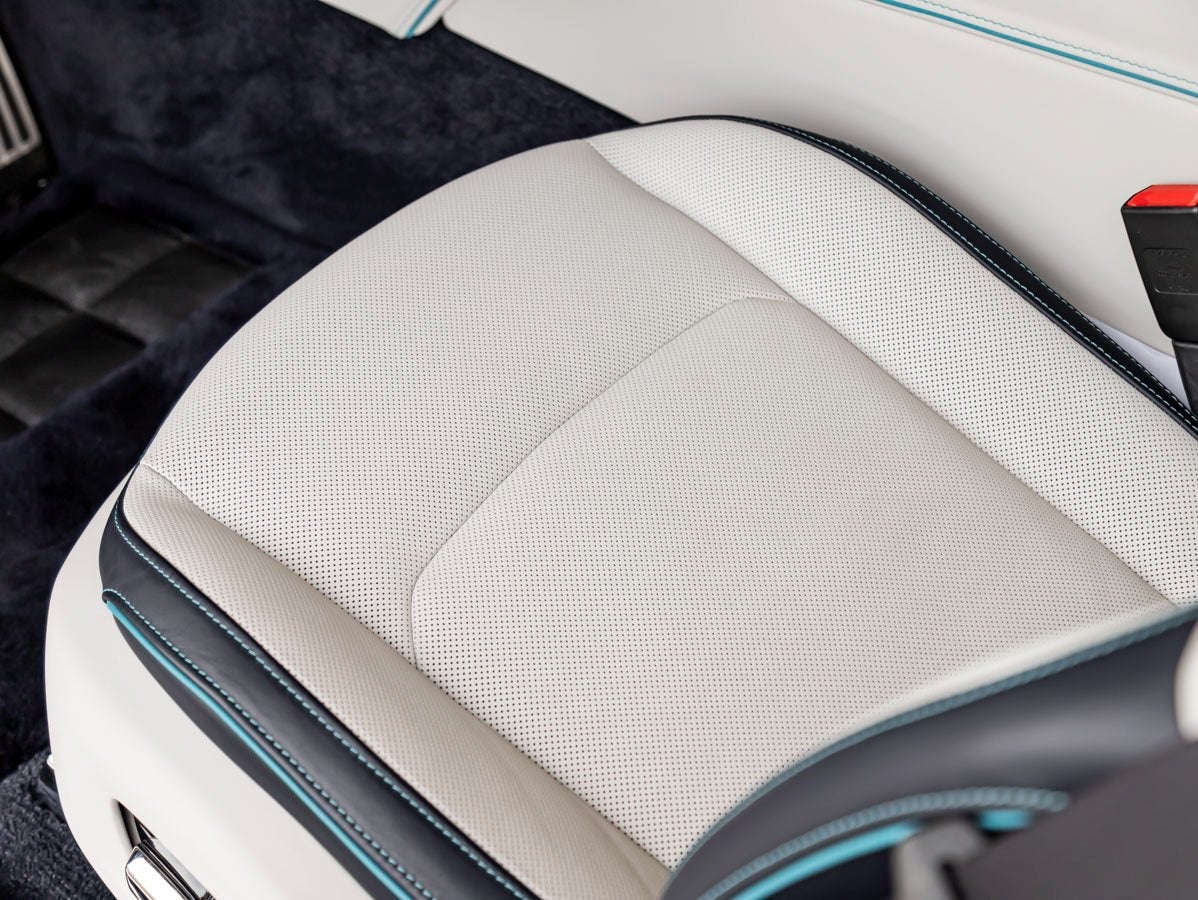 2025 Rolls-Royce Spectre Base