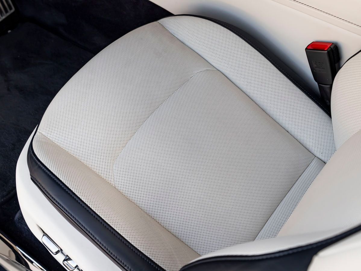 2025 Rolls-Royce Spectre 