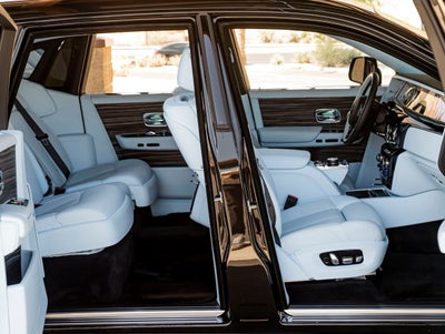 2023 Rolls-Royce Phantom 