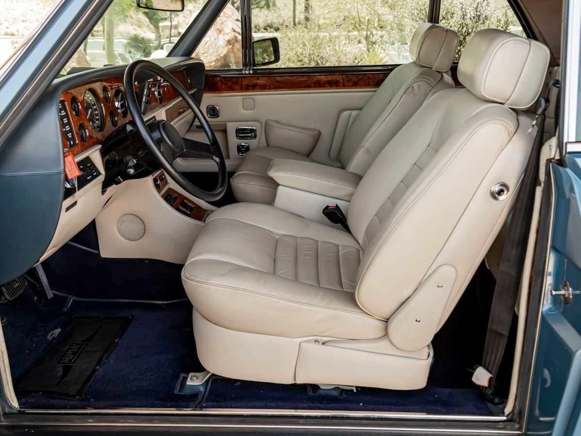 1989 Rolls-Royce Corniche 