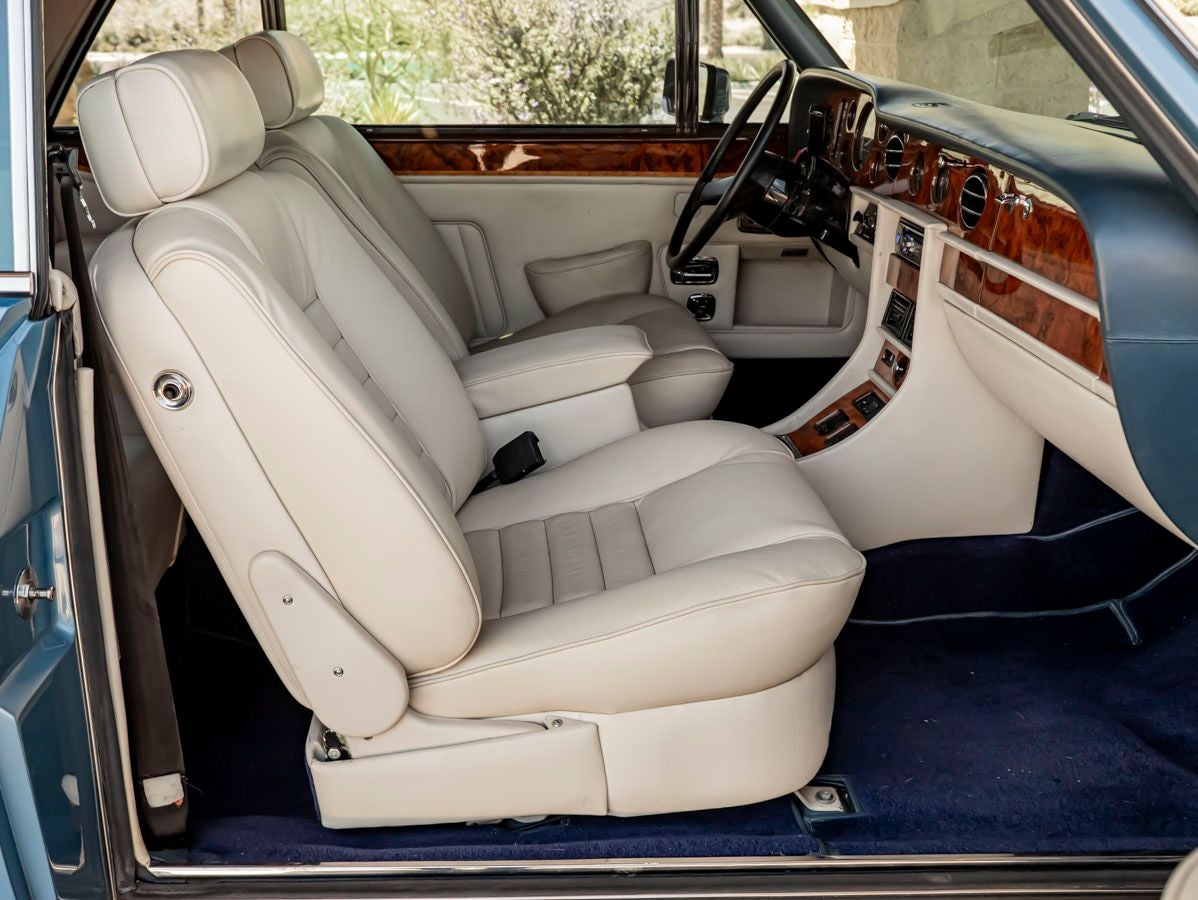 1989 Rolls-Royce Corniche 