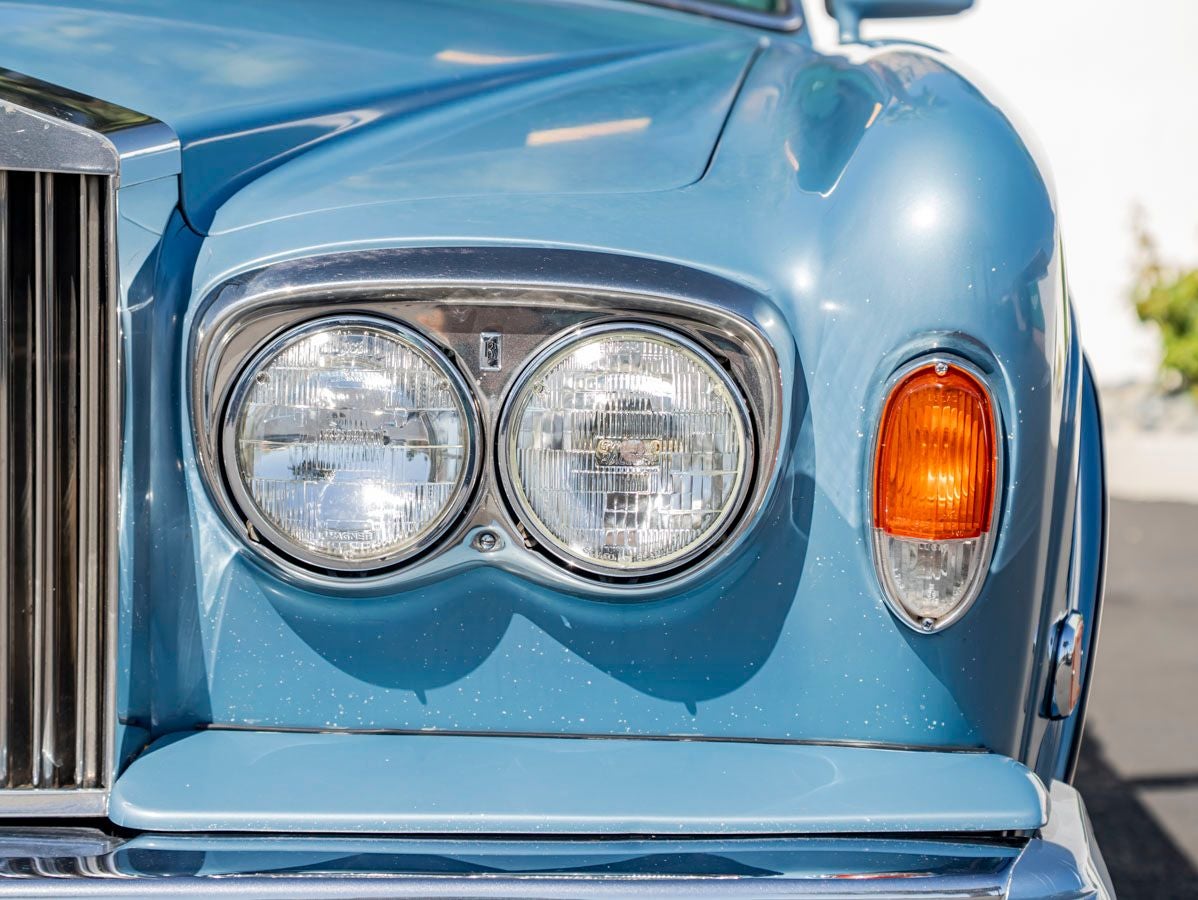 1989 Rolls-Royce Corniche 