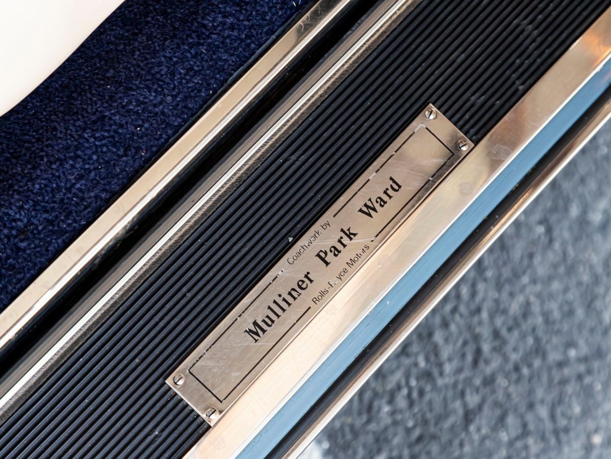 1989 Rolls-Royce Corniche 