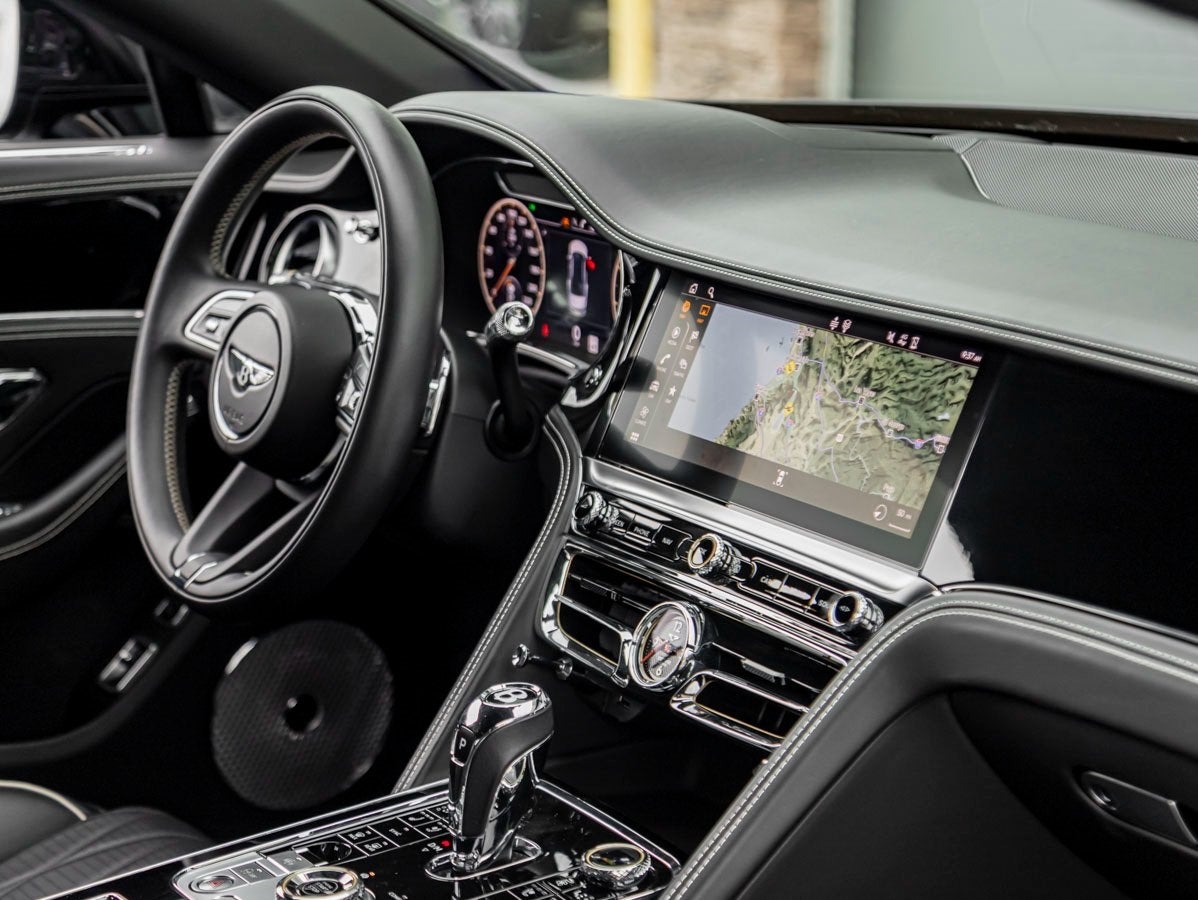 2022 Bentley Flying Spur V8