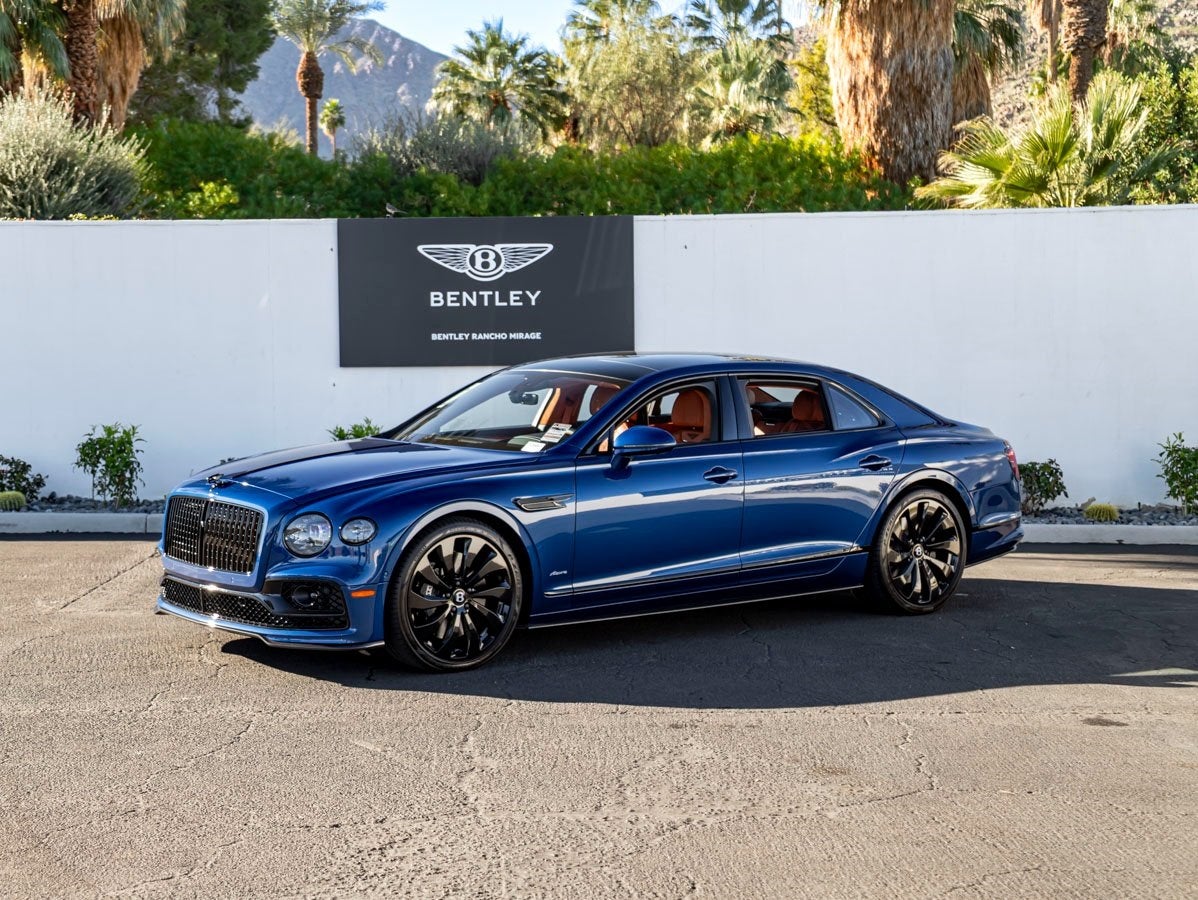 2023 Bentley Flying Spur V8