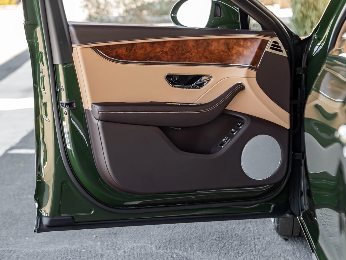 2022 Bentley Flying Spur Hybrid Base