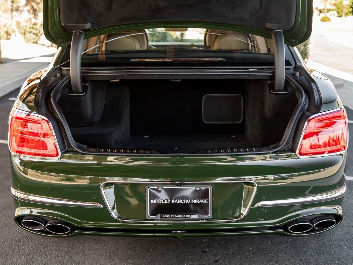 2022 Bentley Flying Spur Hybrid Base