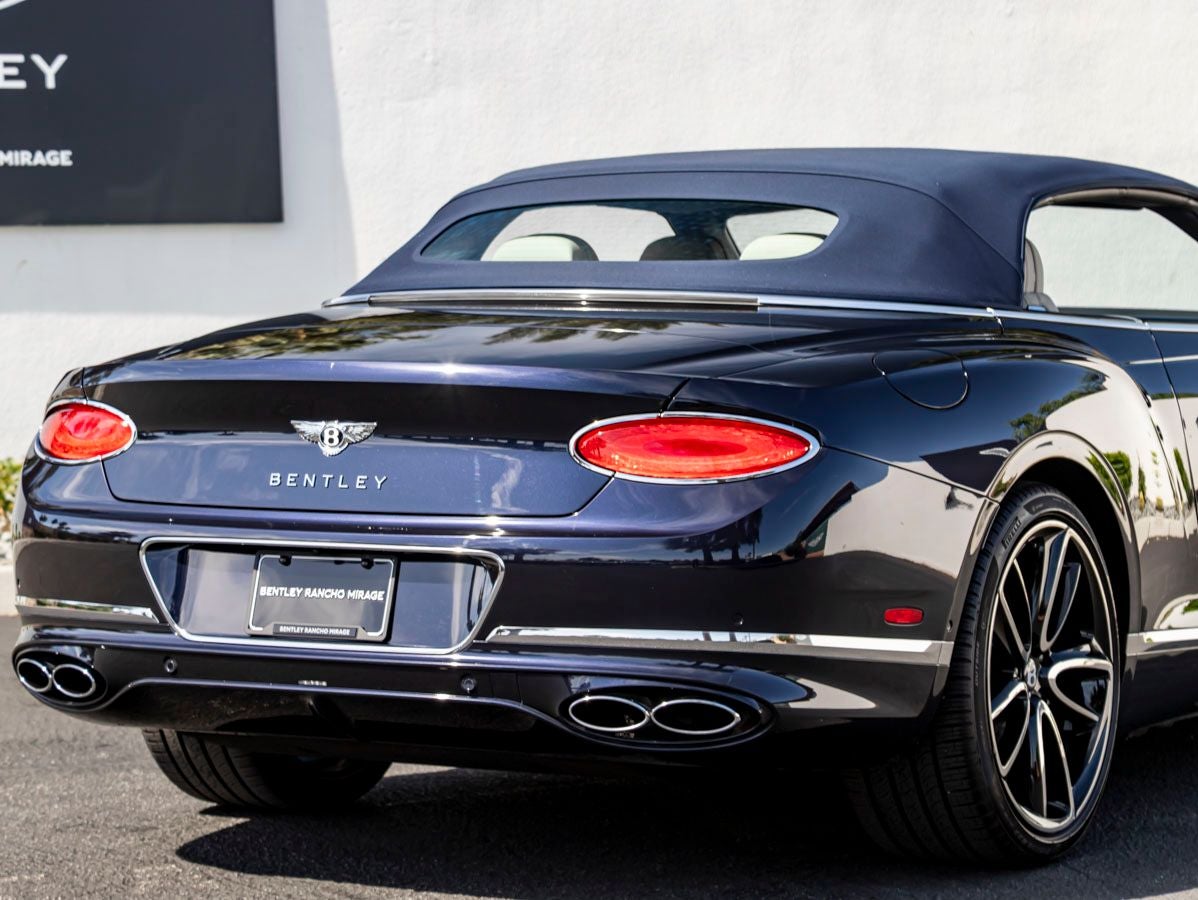 2023 Bentley Continental GTC V8 Azure