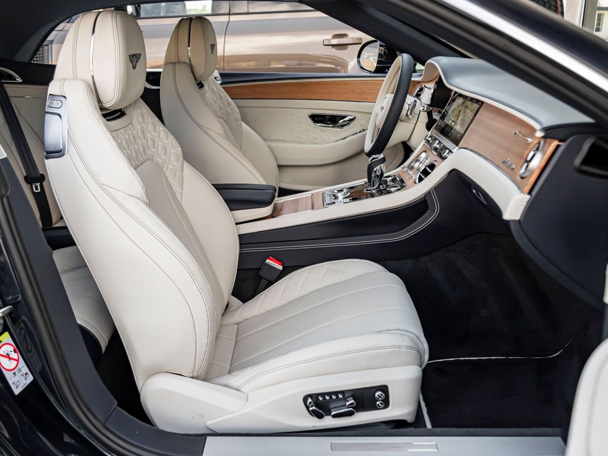 2023 Bentley Continental GTC V8 Azure