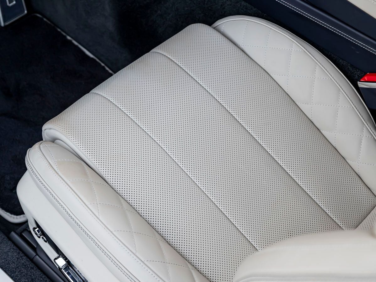 2023 Bentley Continental GTC V8 Azure