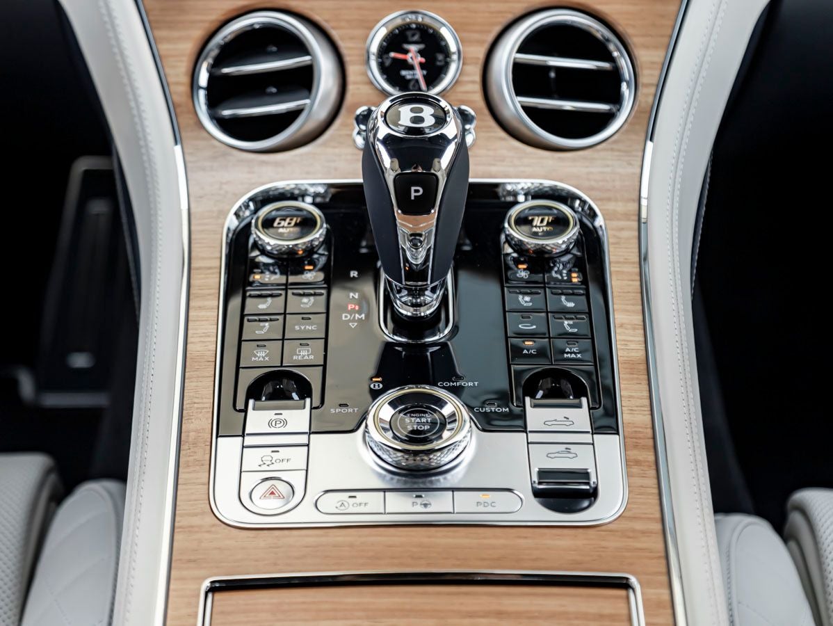 2023 Bentley Continental GTC V8 Azure