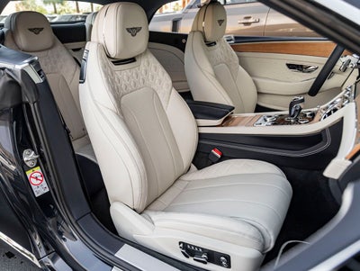 2023 Bentley Continental GTC V8 Azure