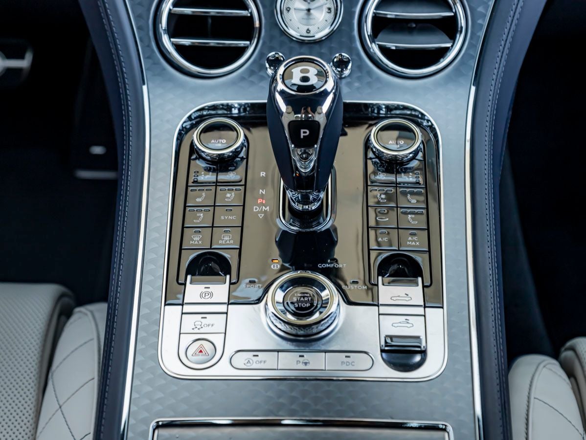 2024 Bentley Continental GTC Mulliner V8