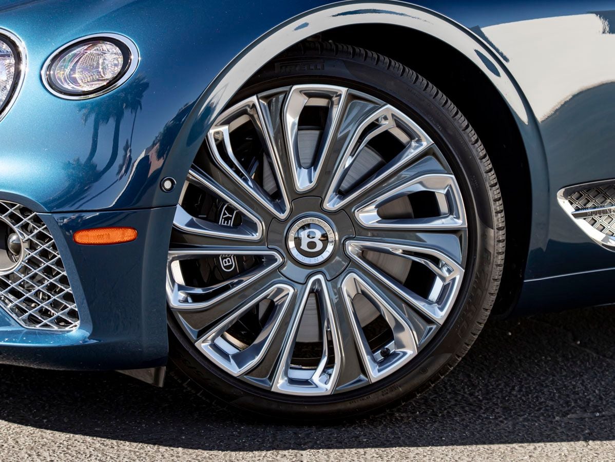 2024 Bentley Continental GTC Mulliner V8