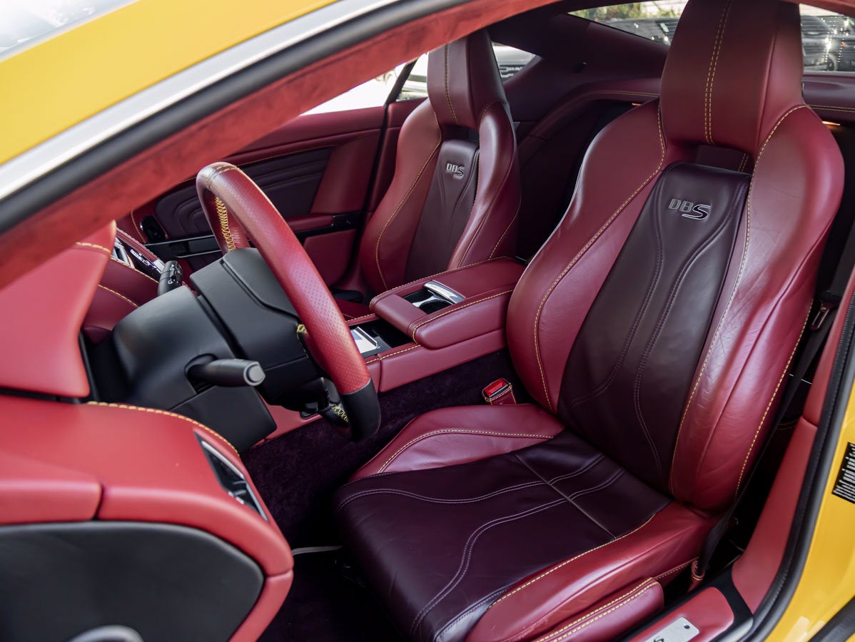 2009 Aston Martin DBS Base