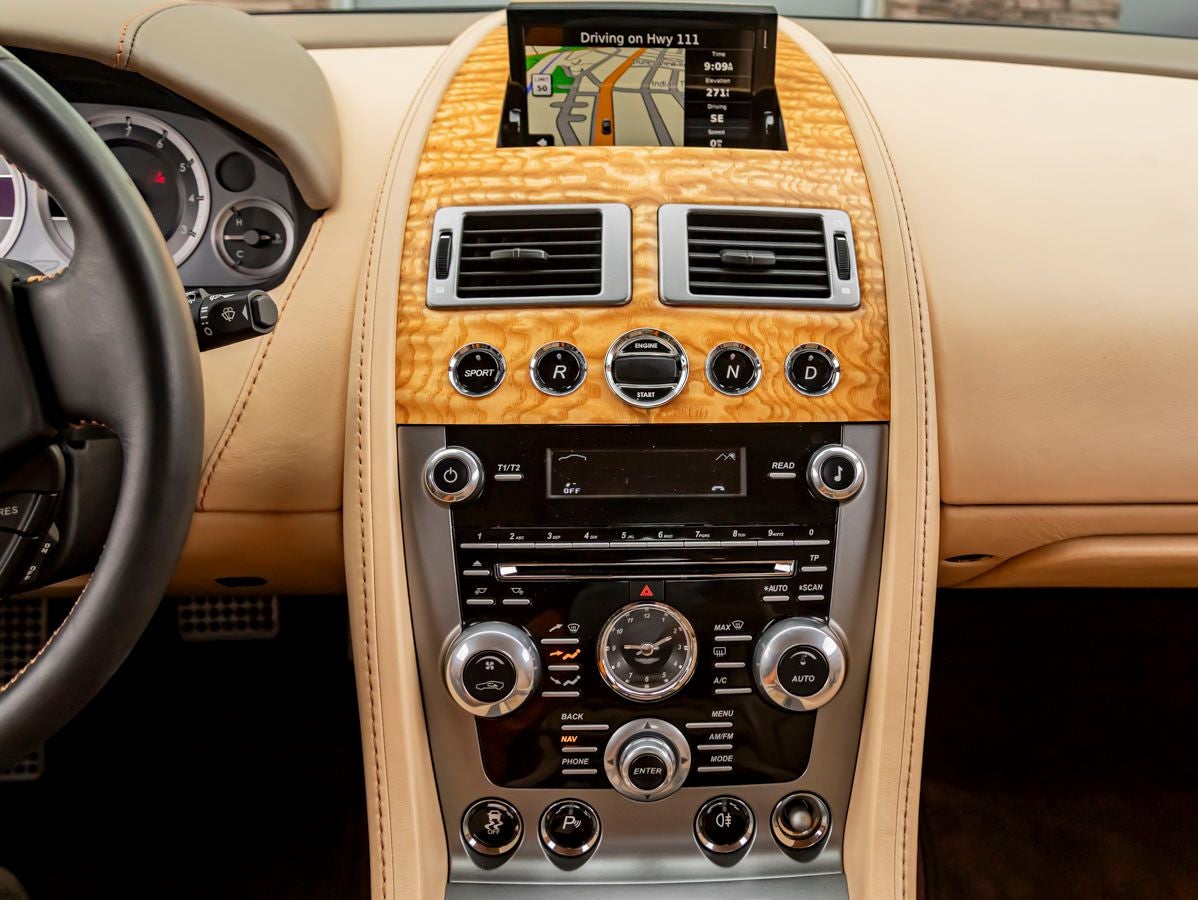 2013 Aston Martin V8 Vantage S Base