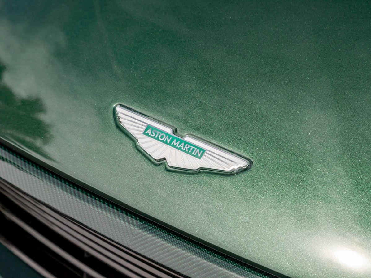 2024 Aston Martin Valor Base