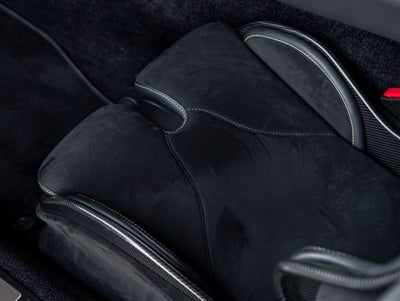 2025 Aston Martin Vantage Base