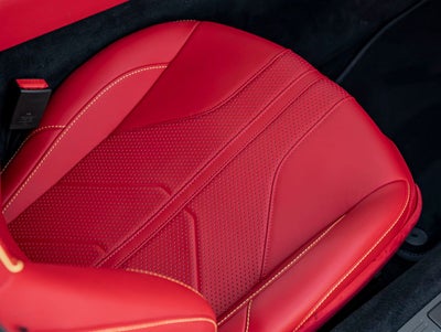 2026 Aston Martin Vantage Base