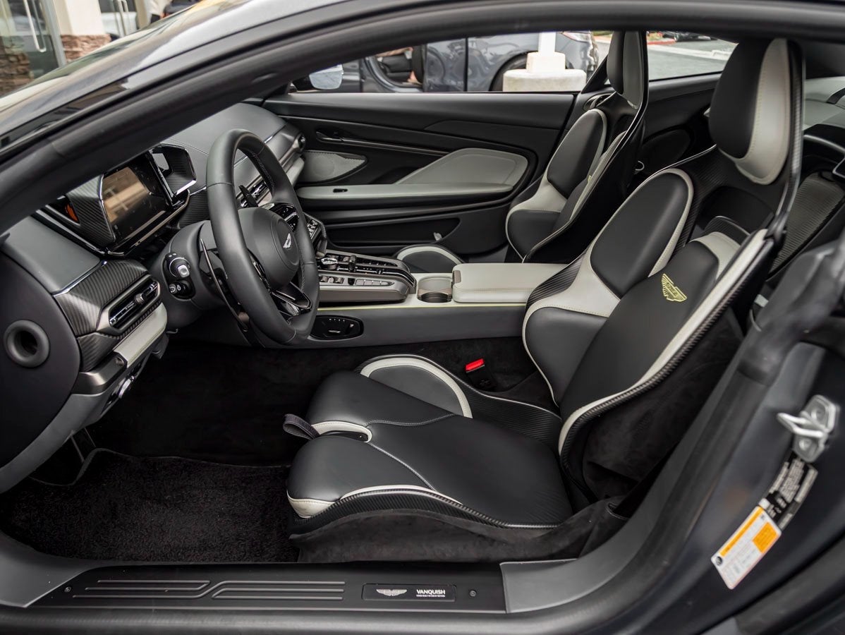 2025 Aston Martin Vanquish V12 Coupe