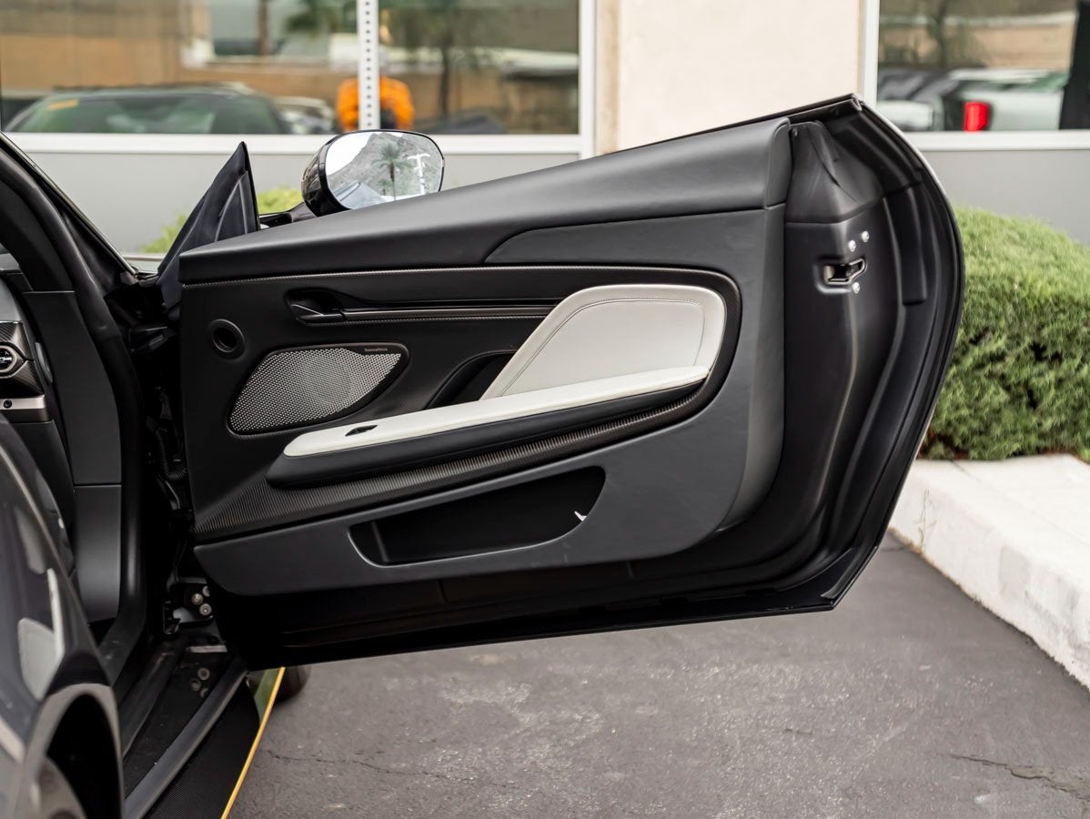 2025 Aston Martin Vanquish V12 Coupe