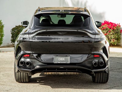 2025 Aston Martin DBX 707