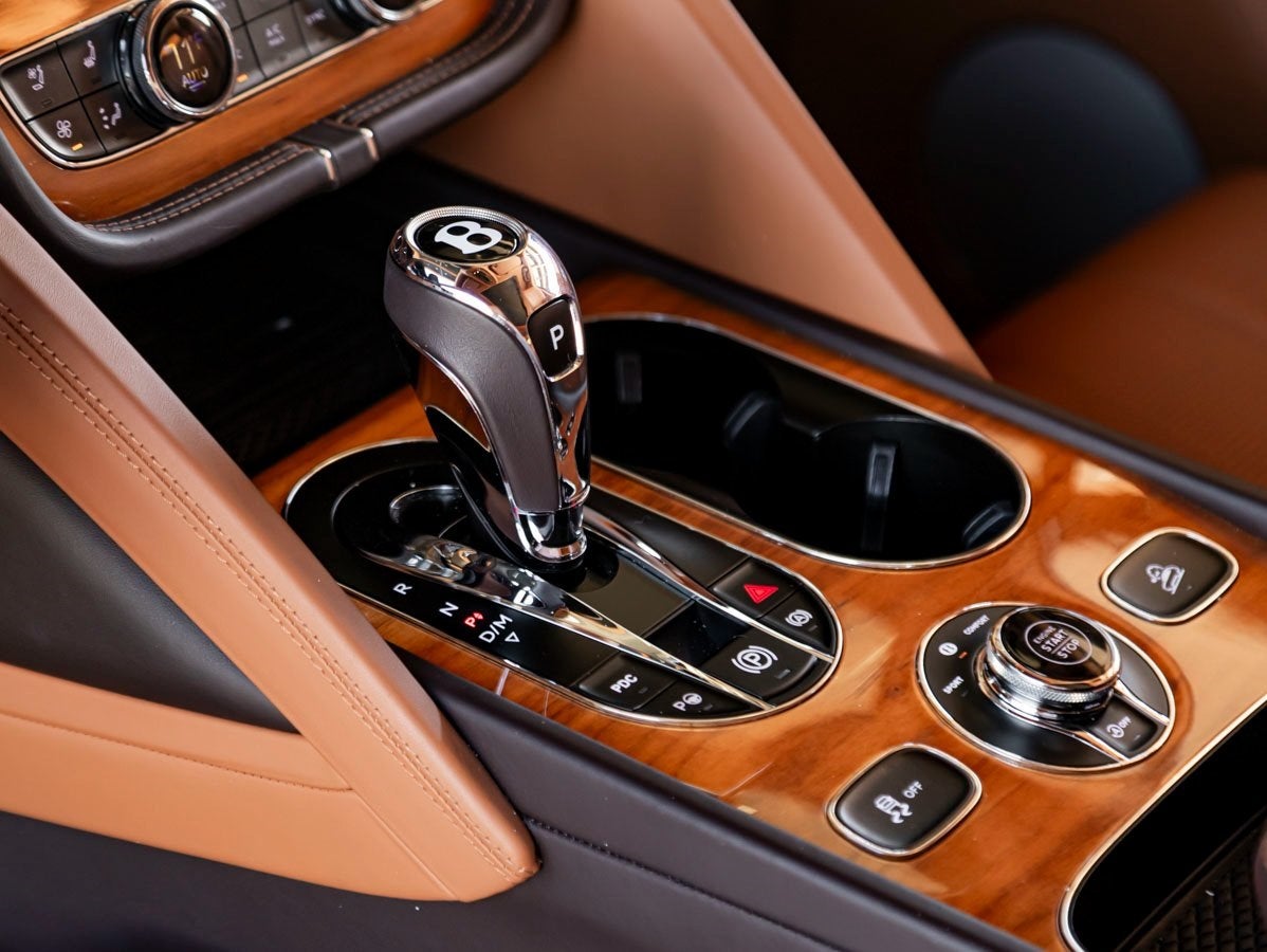 2022 Bentley Bentayga V8