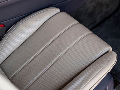 2024 Bentley Bentayga Azure