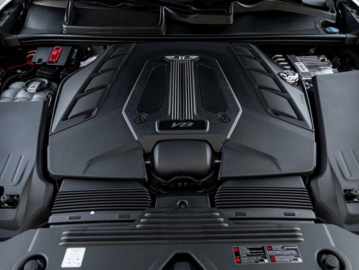 2025 Bentley Bentayga Atelier V8