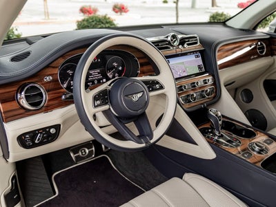 2023 Bentley Bentayga EWB Azure V8 Base