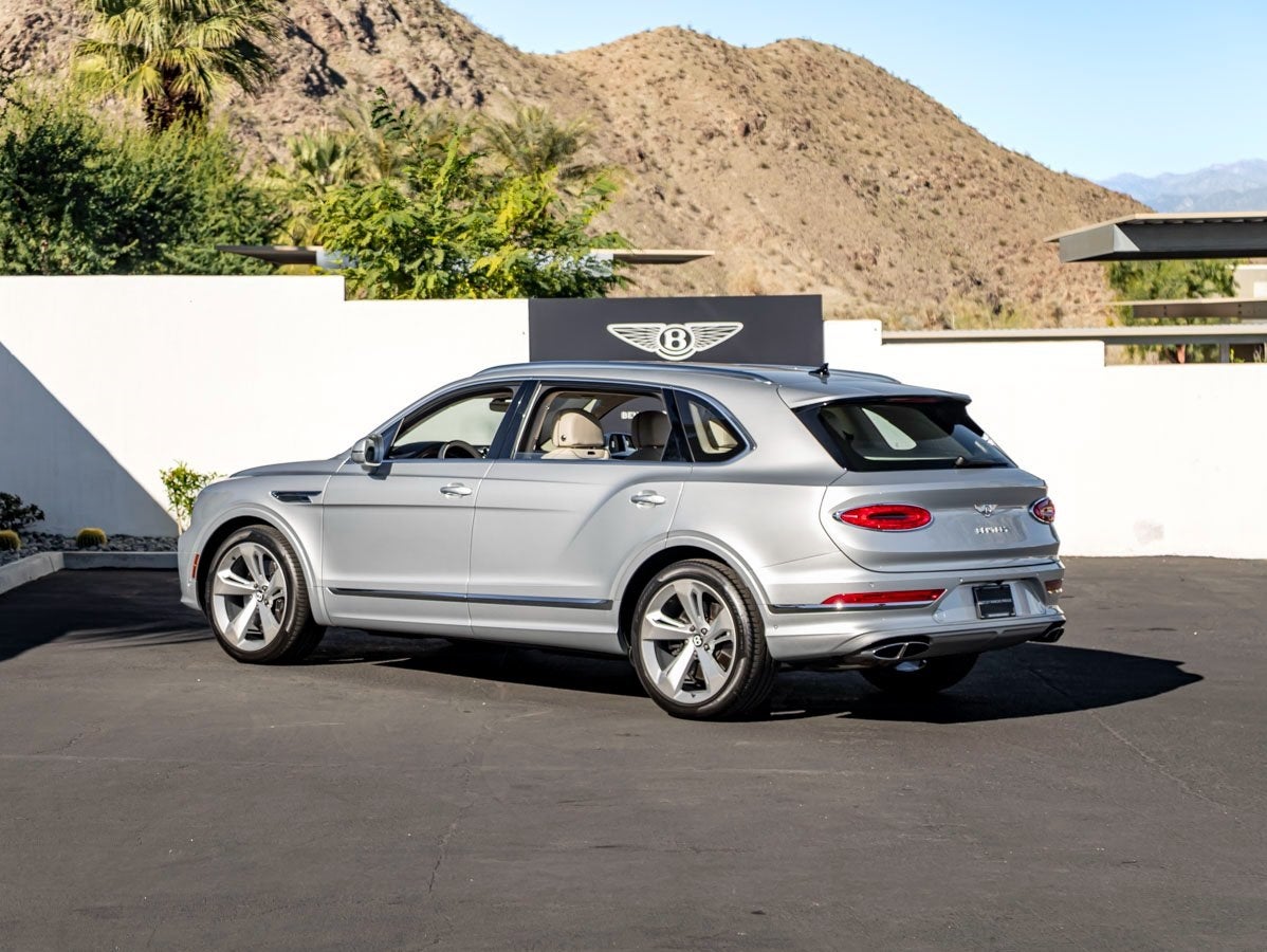 2023 Bentley Bentayga EWB Base