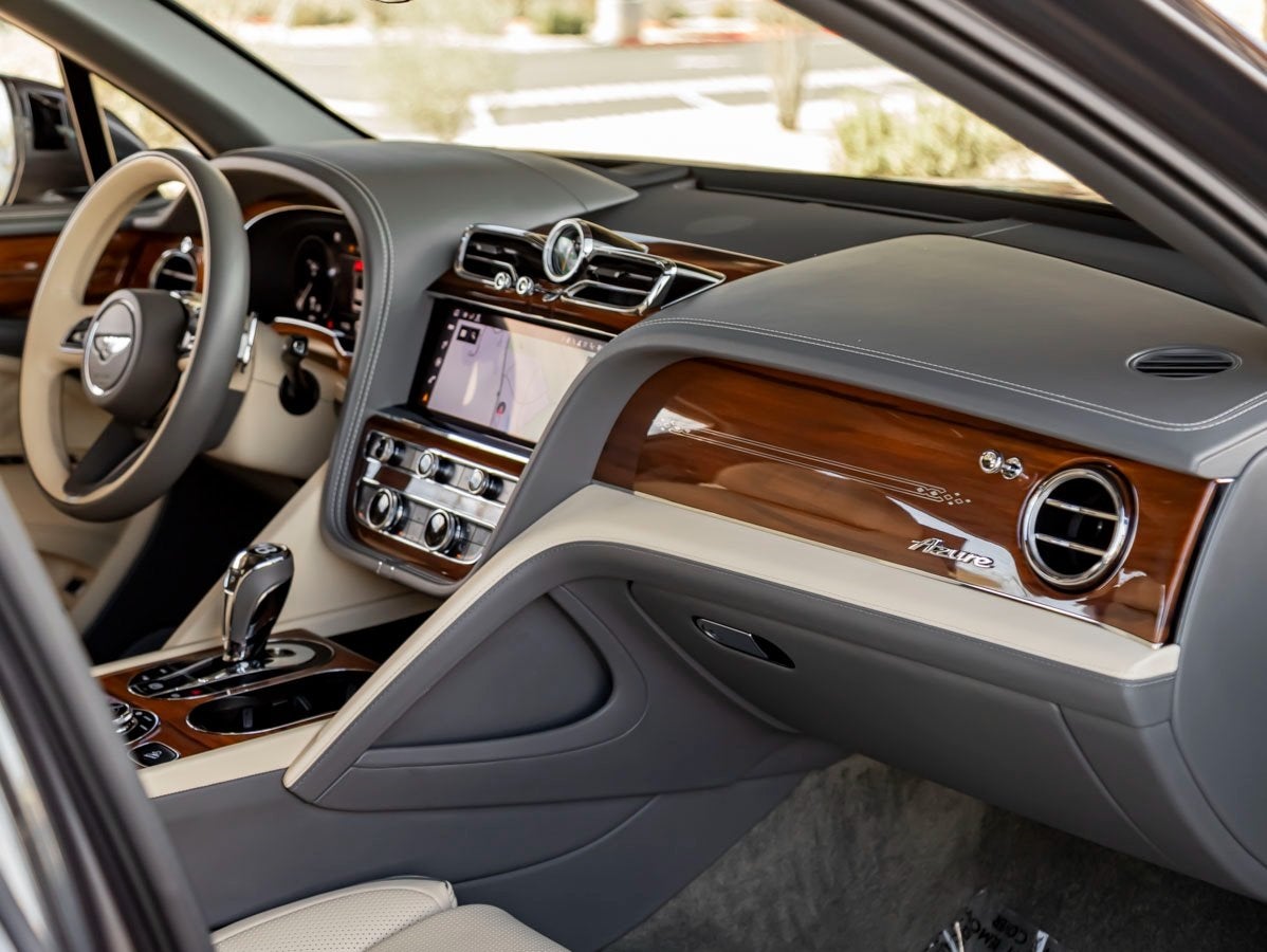 2023 Bentley Bentayga EWB Azure V8