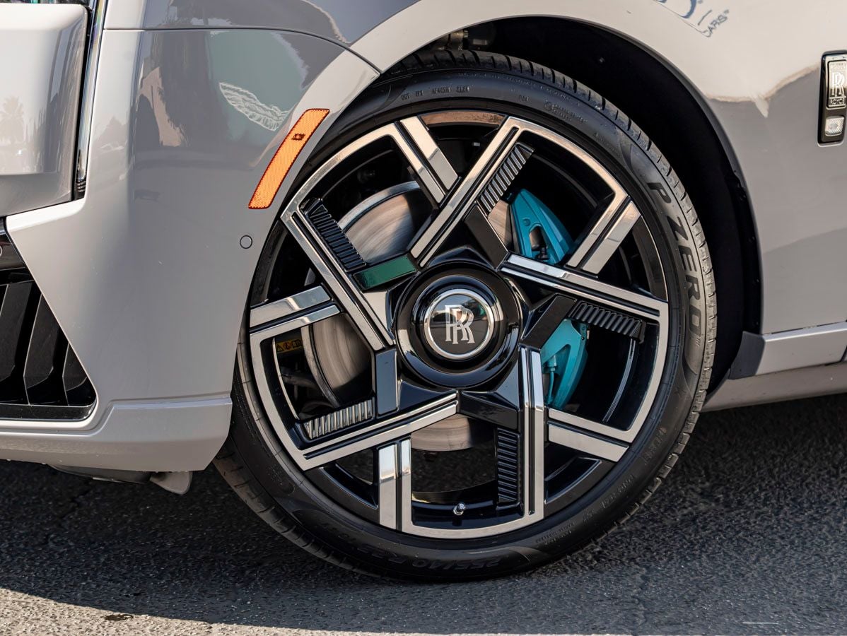 2025 Rolls-Royce Black Badge Cullinan