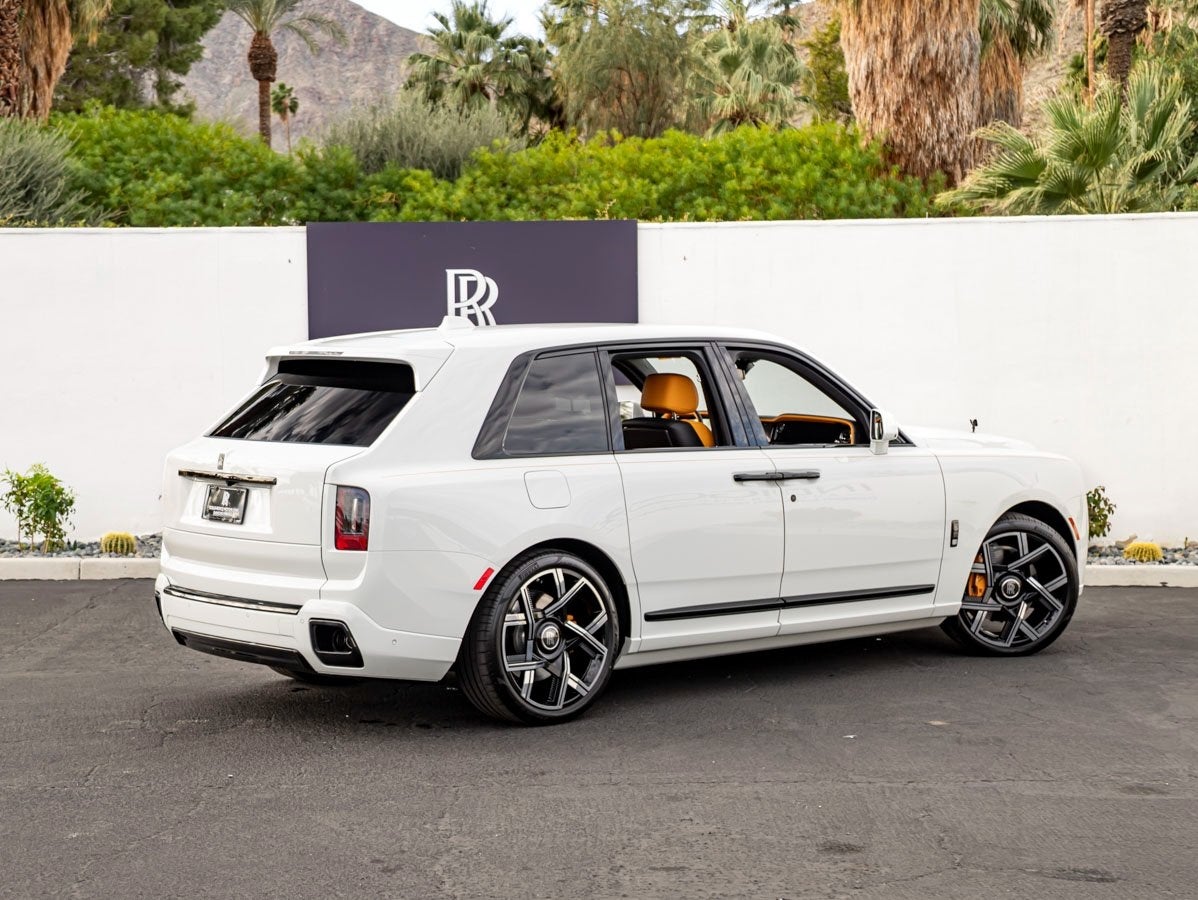 2026 Rolls-Royce Black Badge Cullinan
