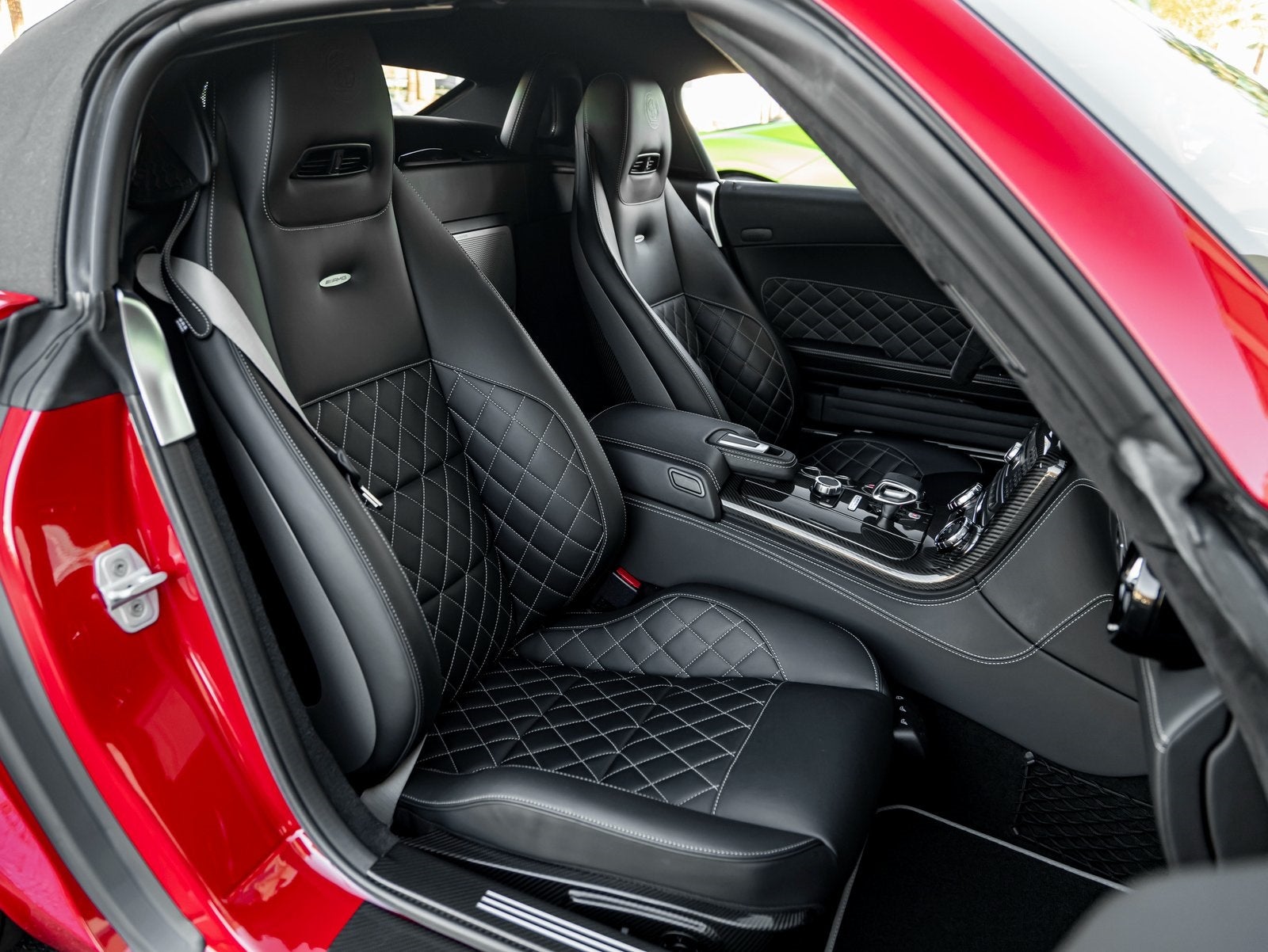 2015 Mercedes-Benz SLS AMG® GT Final Edition