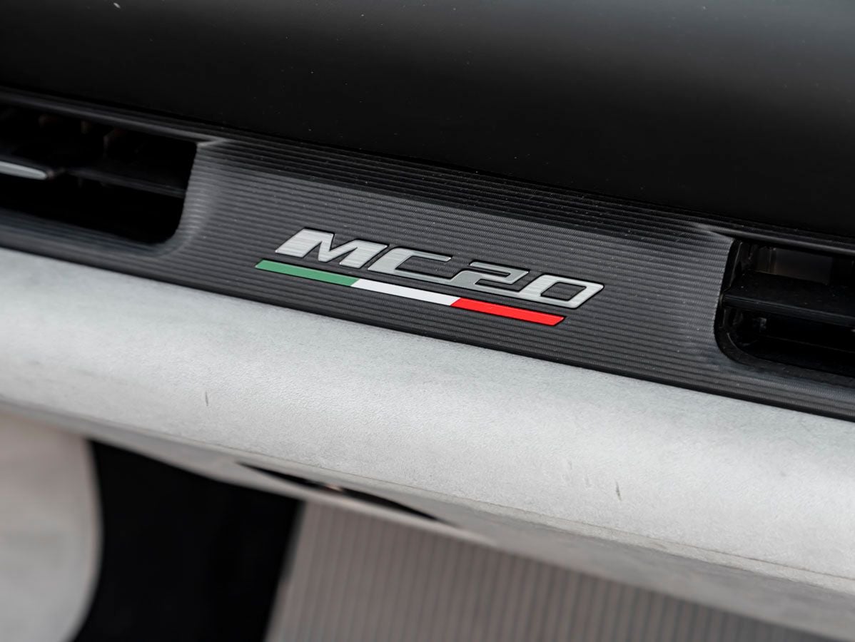 2023 Maserati MC20 Cielo