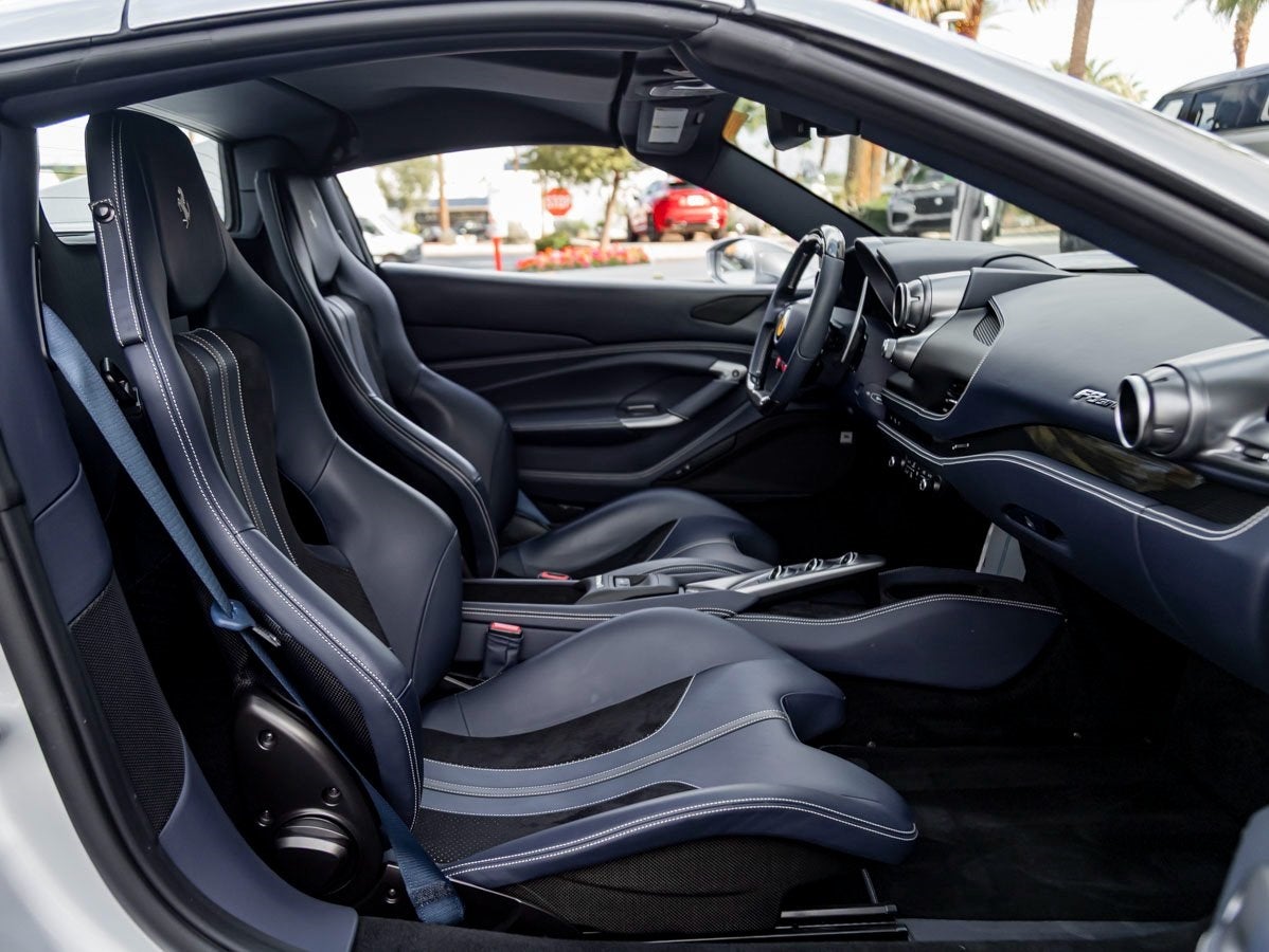 2022 Ferrari F8 Spider Base