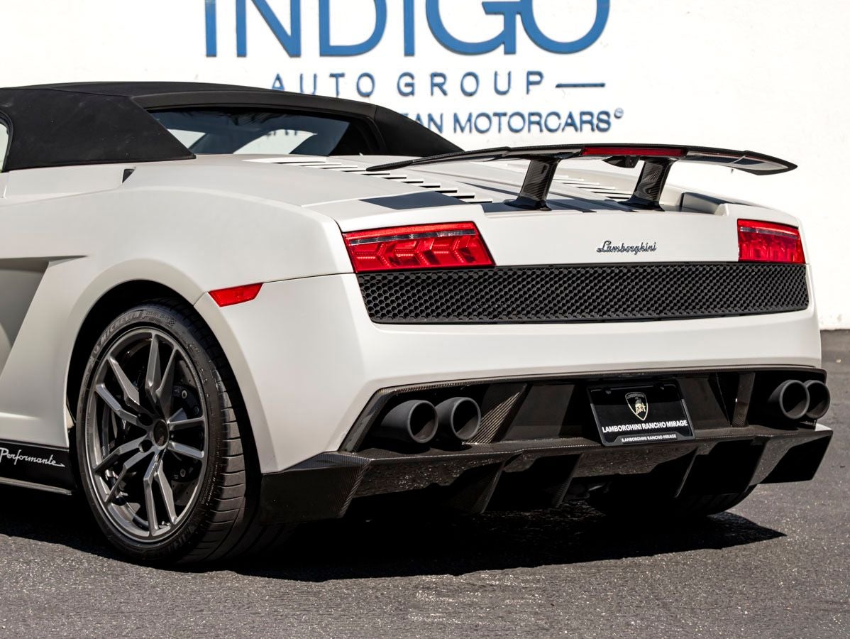 2012 Lamborghini Gallardo LP570-4 Spyder Performante