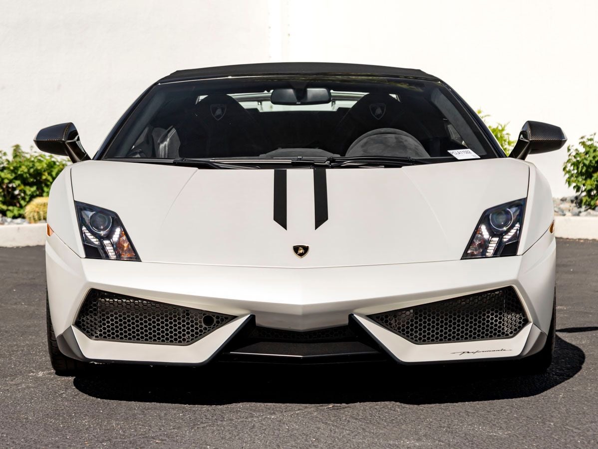 2012 Lamborghini Gallardo LP570-4 Spyder Performante
