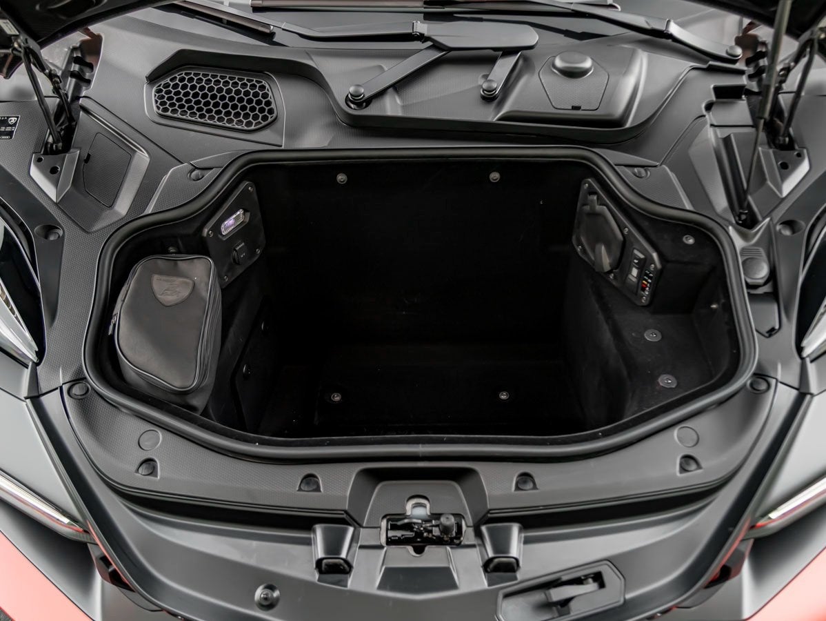 2024 Lamborghini Revuelto Base