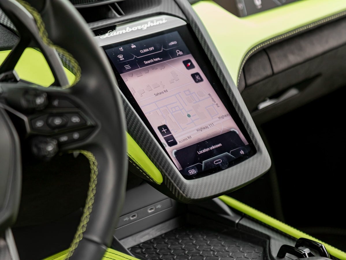 2025 Lamborghini Revuelto Base