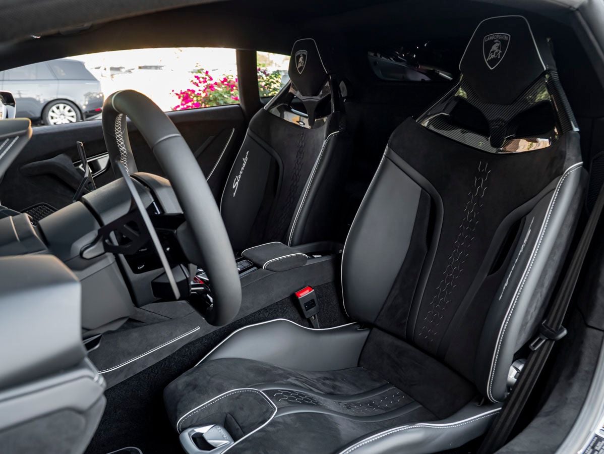 2024 Lamborghini Huracan Sterrato Base